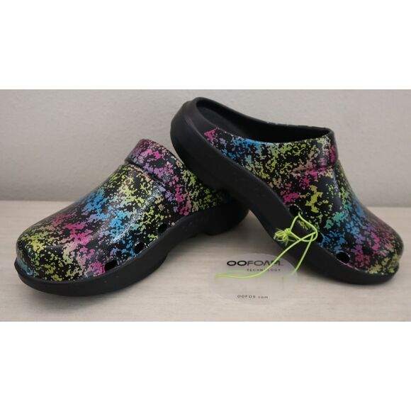 OOFOS Women's Sz 39 US 8 Black Multicolor Splatter OOFOAM Slip-On Clogs - Picture 1 of 15